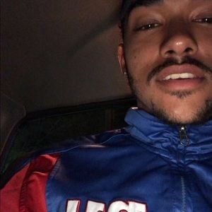 Meet your Posher, Adrian